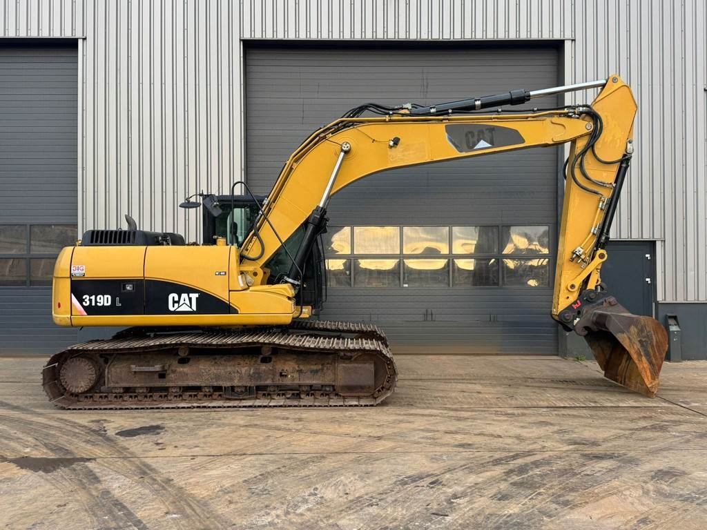 CAT 319DL