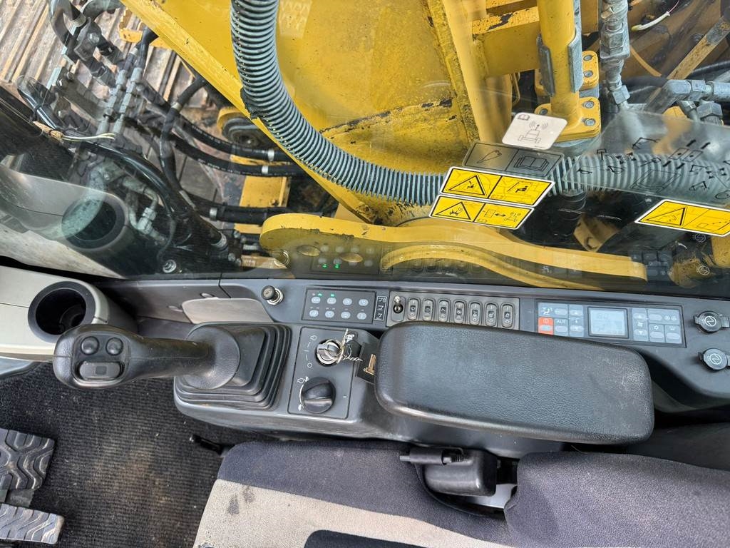 CAT 319DL