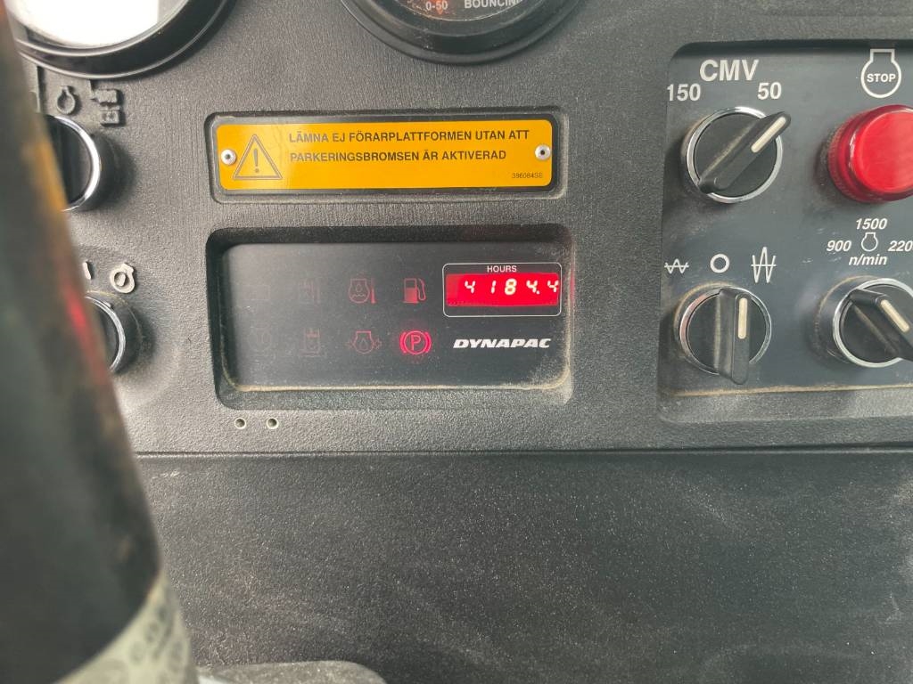 Dynapac CA302D