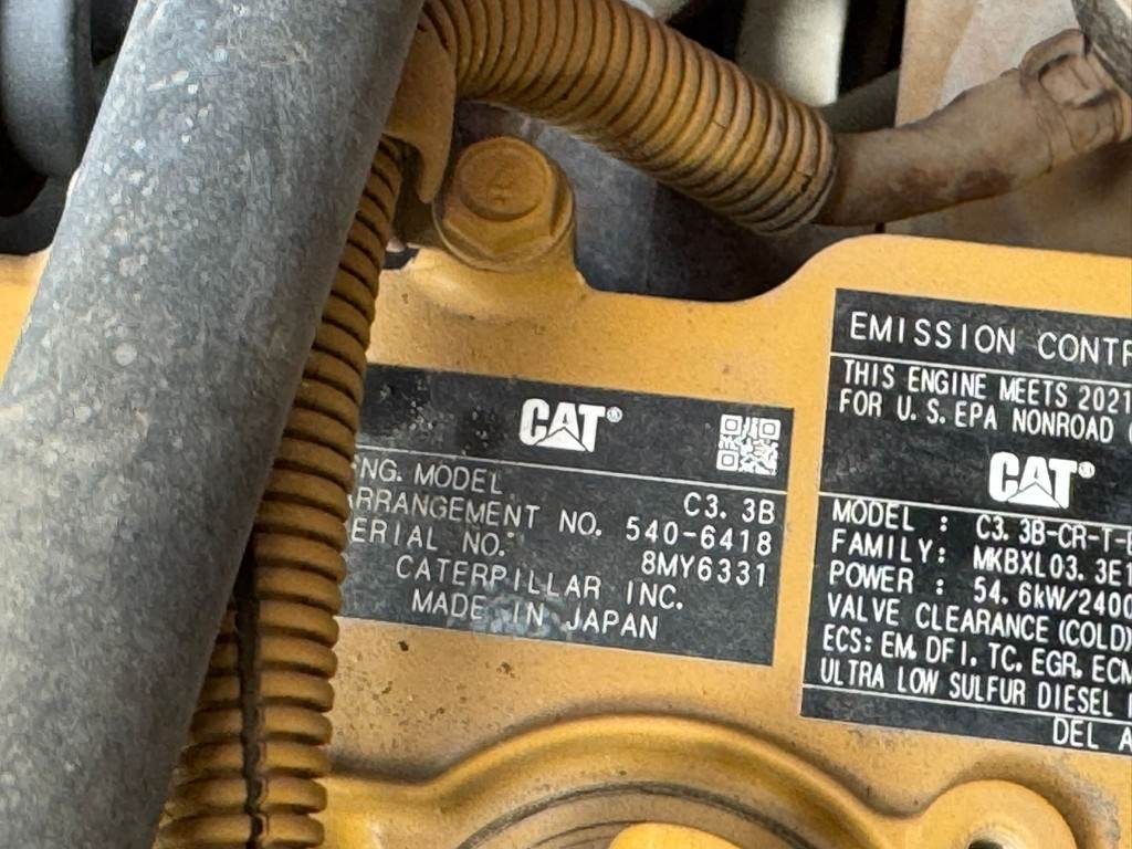 CAT 908M - Bucket + forks