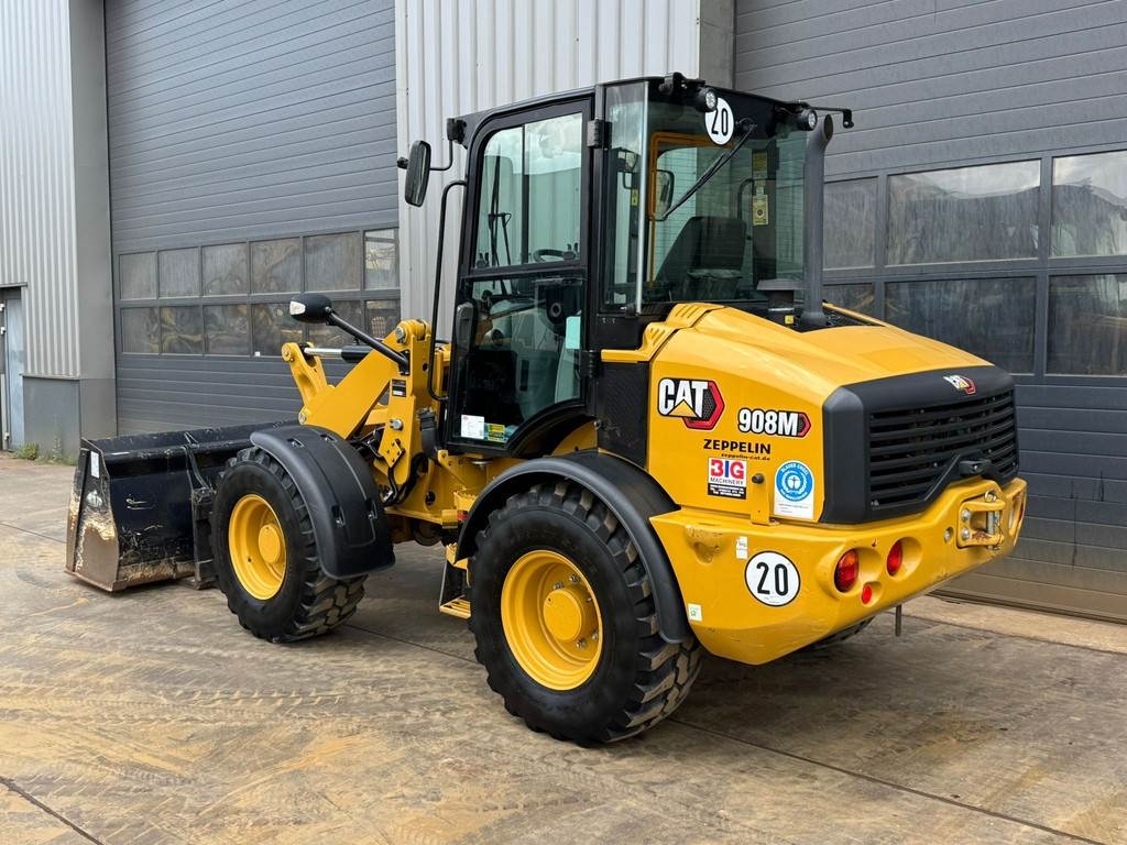 CAT 908M - Bucket + forks