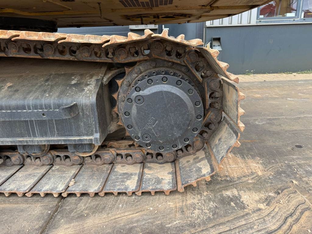 CAT 320GC
