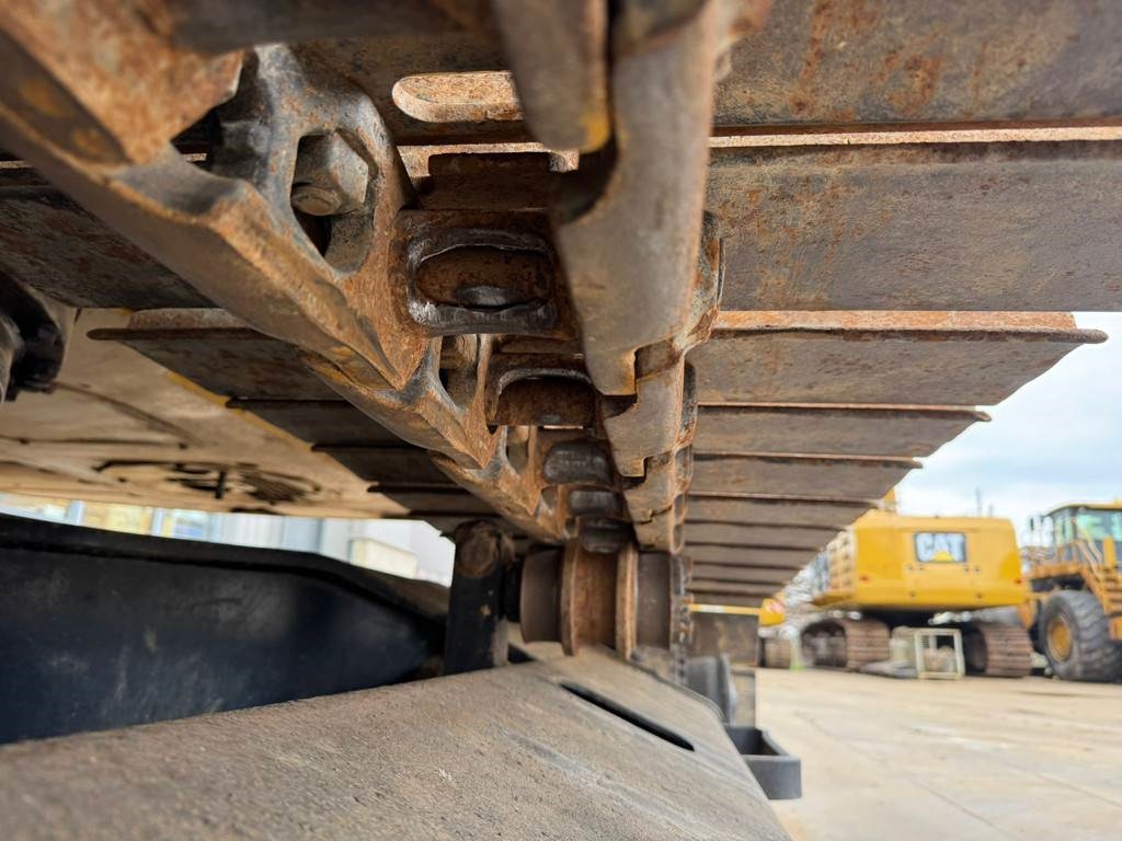CAT 320GC
