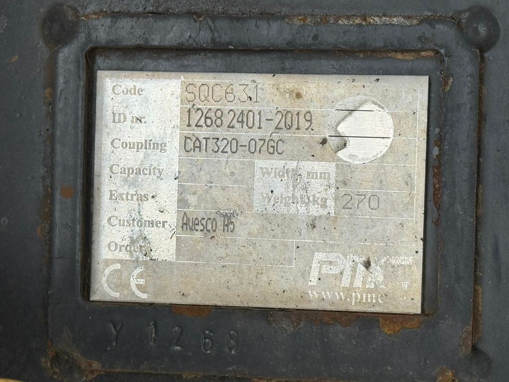 CAT 320GC