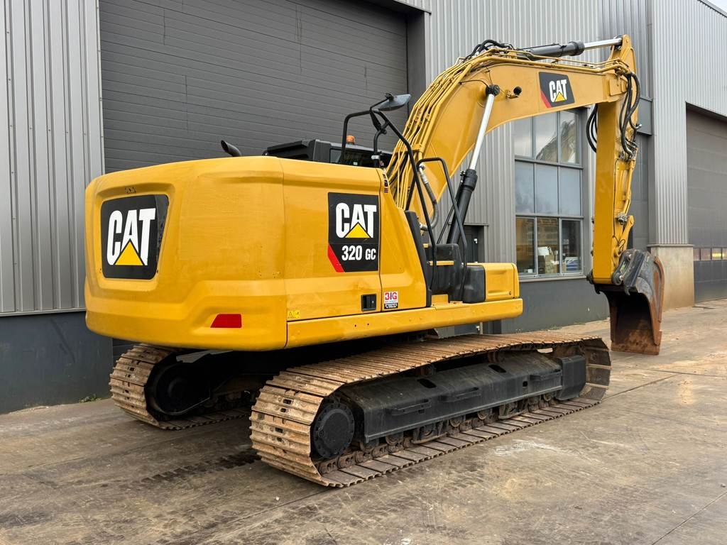 CAT 320GC