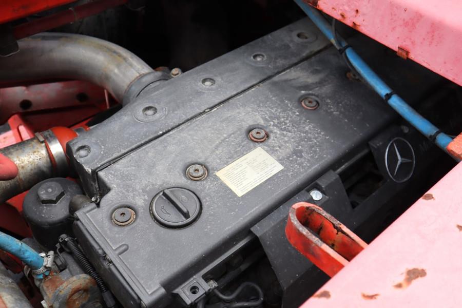 Sandvik LH410 Diesel, 4x4 Drive, 10t Capacity, Tilting Buc