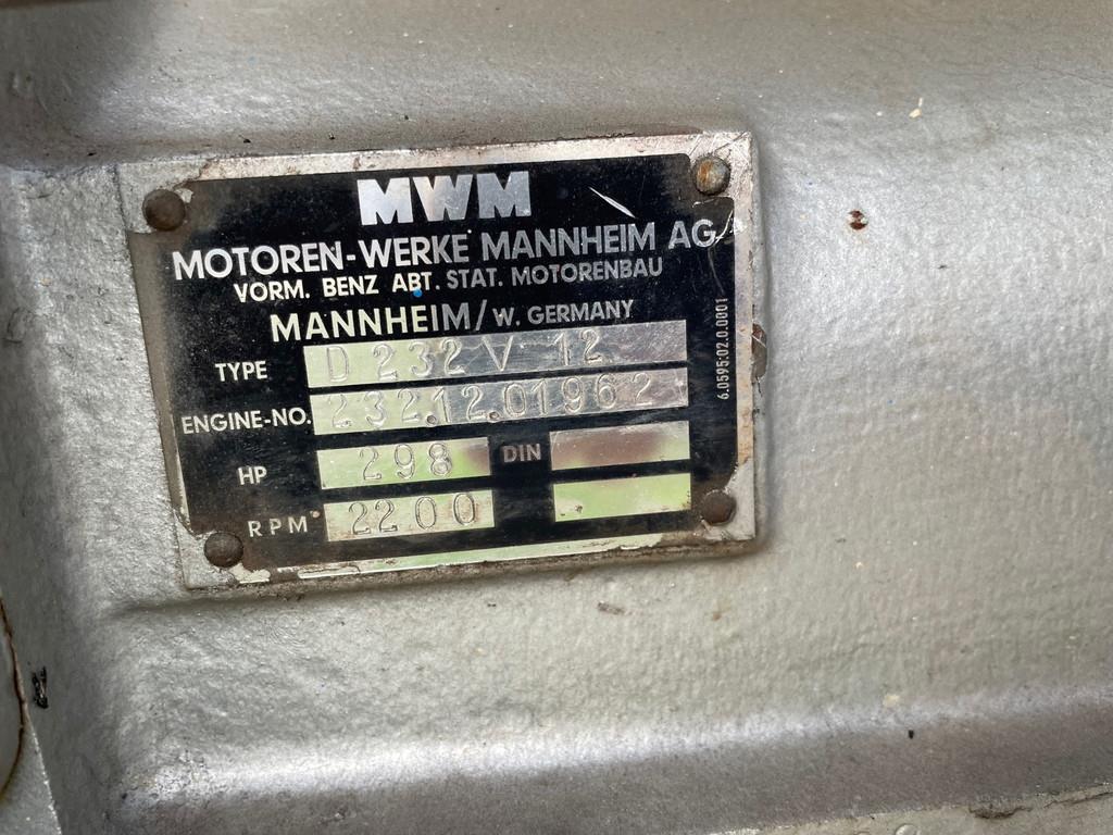 MWM D232 V12 PUMP USED
