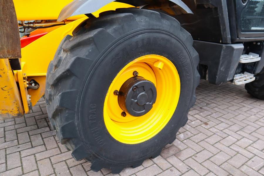JCB 540V-140 Diesel Stage V, 4x4x4 Drive, 13.8m Liftin