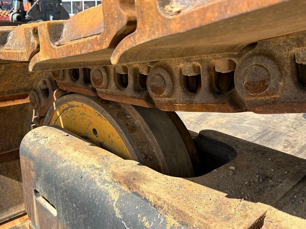 CAT 365CL Material Handling - CE certified / EPA certi