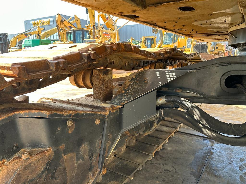 CAT 365CL Material Handling - CE certified / EPA certi