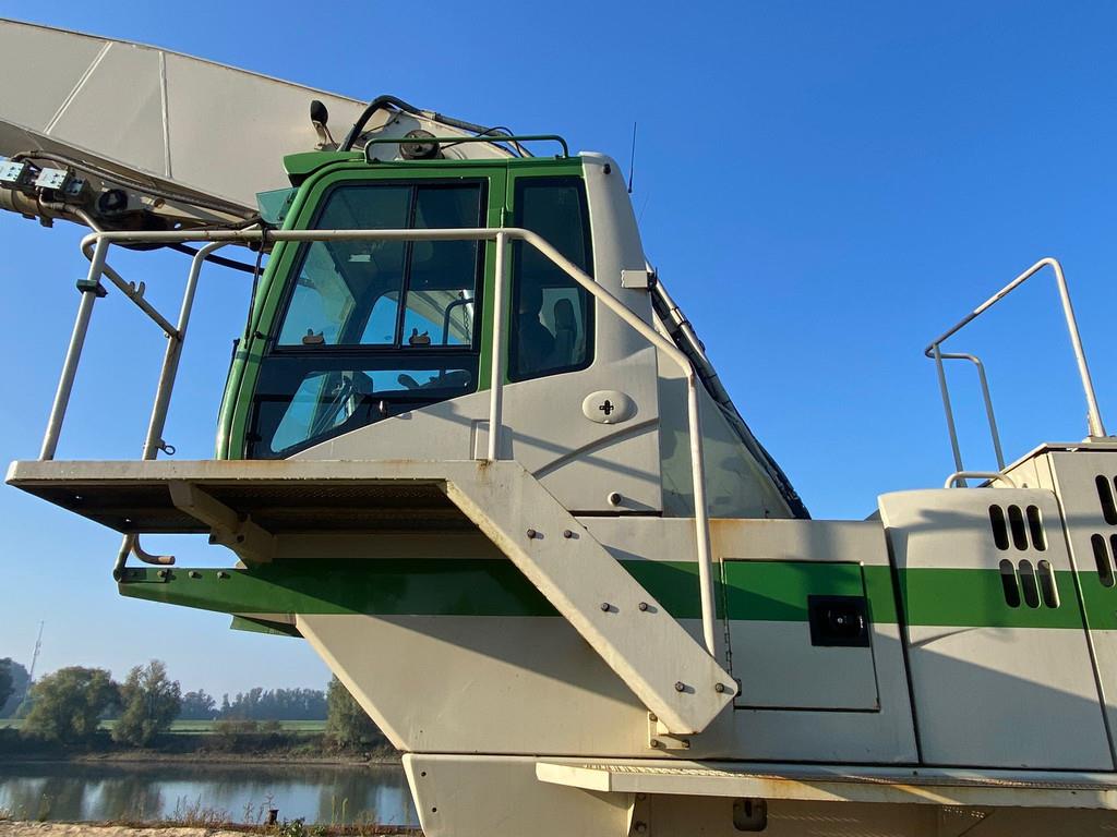 CAT 365CL Material Handling - CE certified / EPA certi