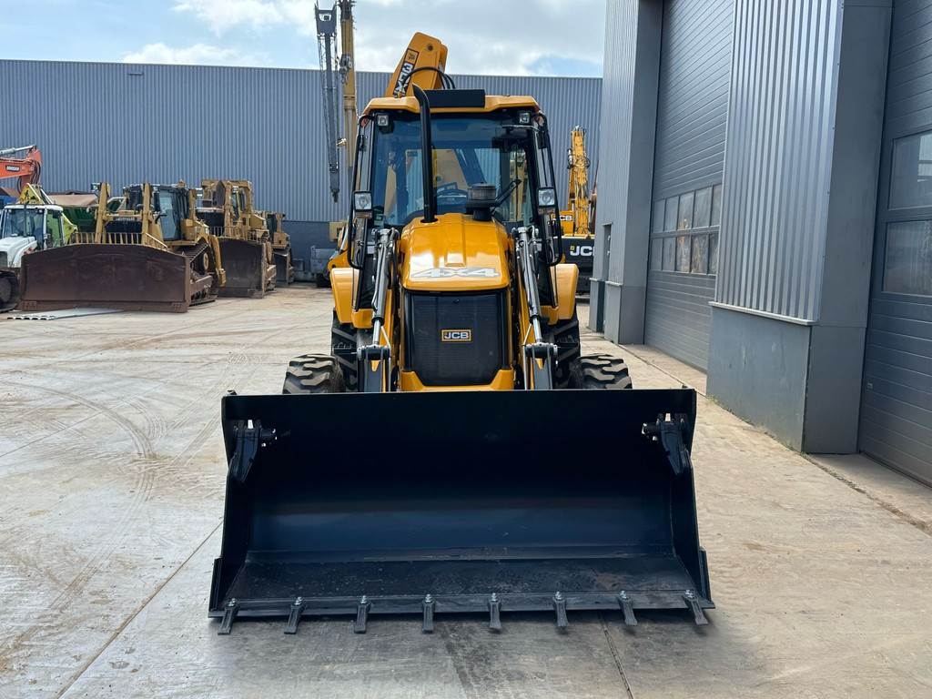 JCB 3DX Plus 4×4 – Hammerlines – Export model