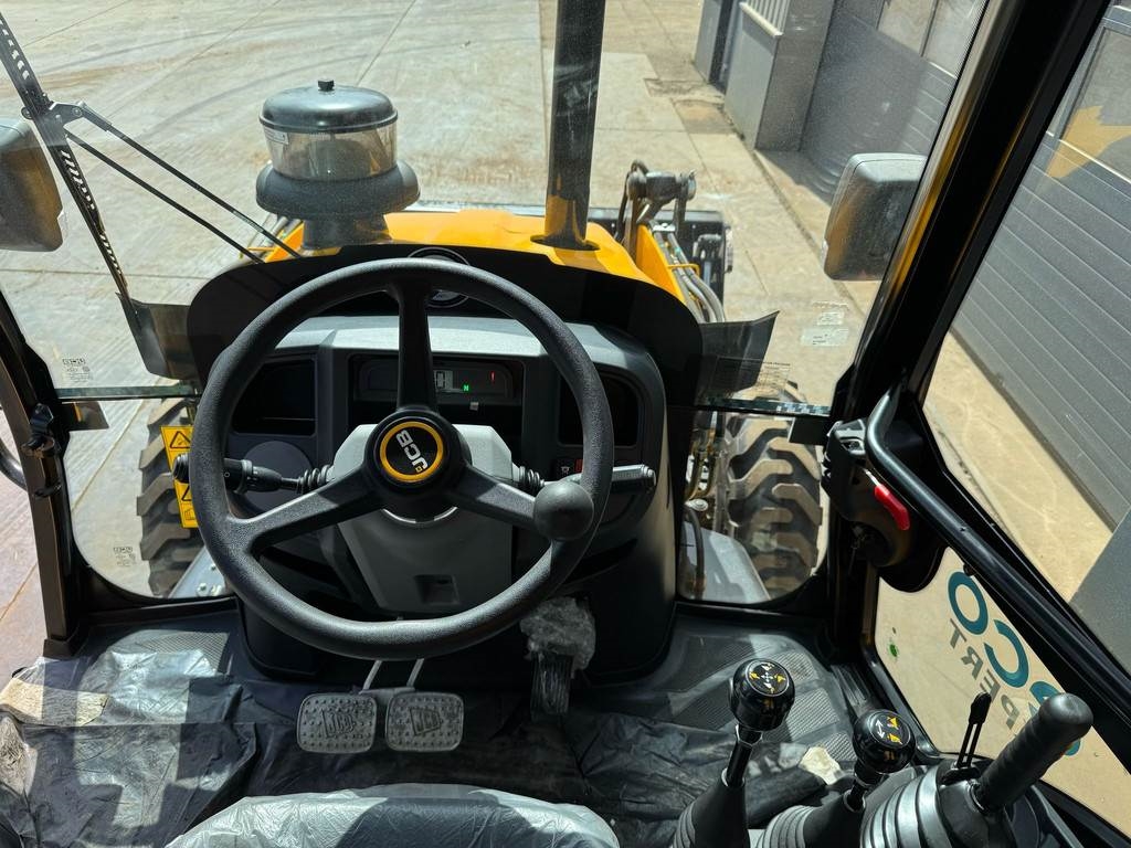 JCB 3DX Plus 4×4 – Hammerlines – Export model