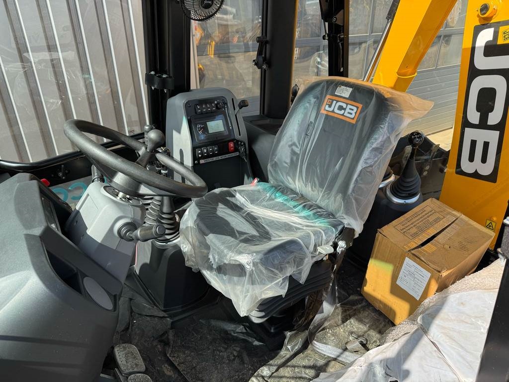 JCB 3DX Plus 4×4 – Hammerlines – Export model