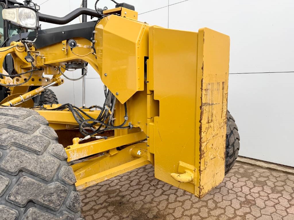 CAT 140M3 - Pushblock / Ripper / Joystick Controls