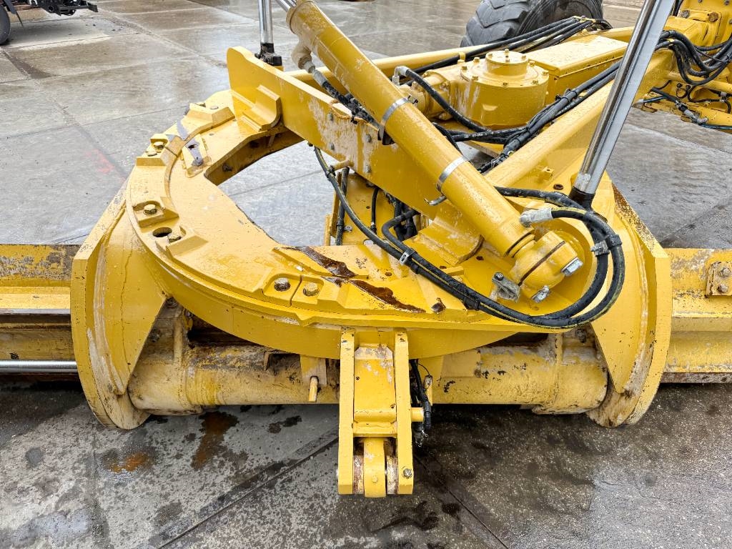 CAT 140M3 - Pushblock / Ripper / Joystick Controls