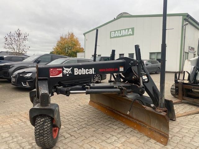 Bobcat 870 T MIETE / RENTAL (12005523)