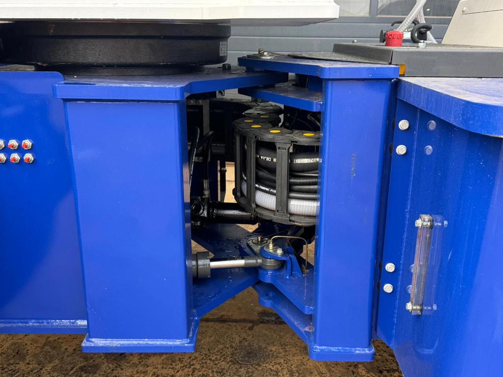 Giga Power GW5500 4x4 Self Loading Concrete Mixer