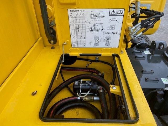Komatsu PW 148-8 MIETE / RENTAL (12005295)