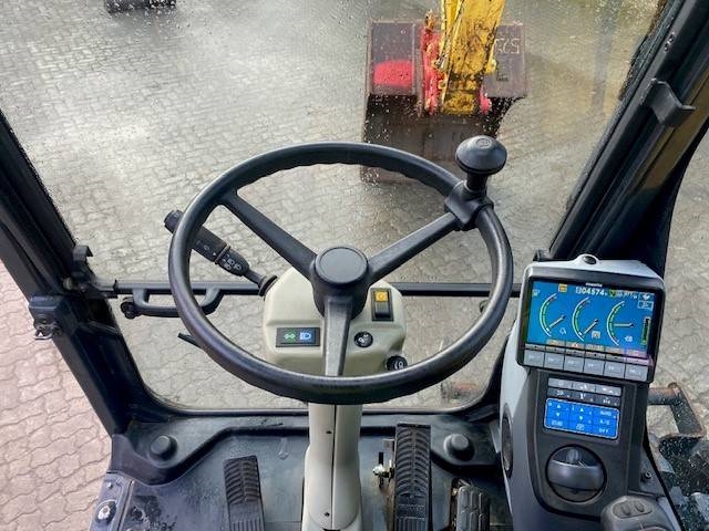 Komatsu PW 148-8 MIETE / RENTAL (12005295)