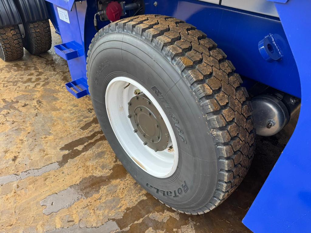 Giga Power GW5500 4x4 Self Loading Concrete Mixer