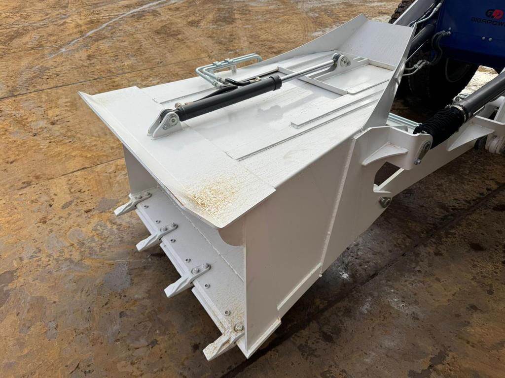 Giga Power GW5500 4x4 Self Loading Concrete Mixer