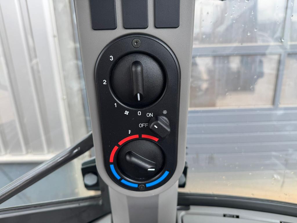 CASE 570SV A/C 4x4 Telescopic boom