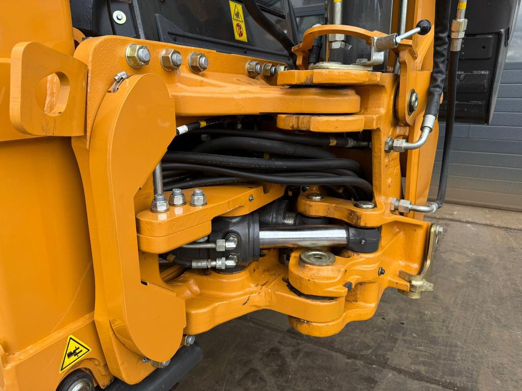 CASE 570SV A/C 4x4 Telescopic boom