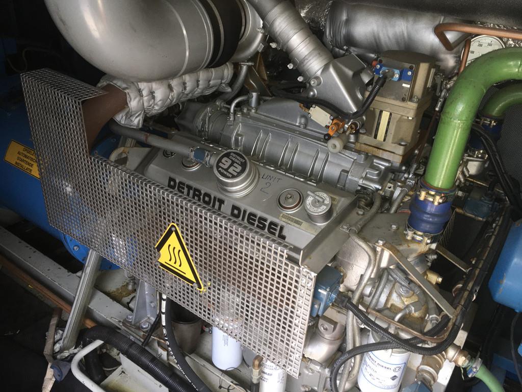 Detroit Diesel 8V92TA 8083-7405 GENERATOR 320KVA USED