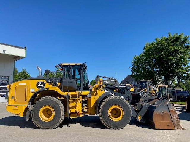 John Deere 744 P MIETE / RENTAL (12002124)