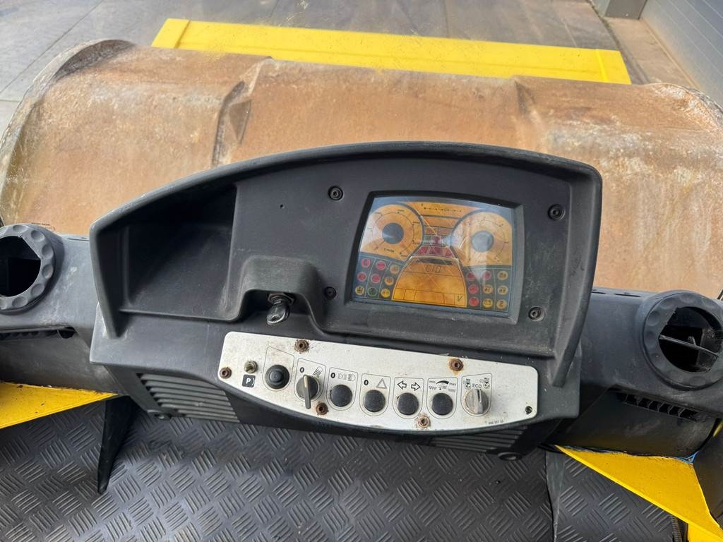 Bomag BW226