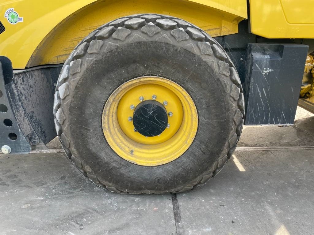 Bomag BW 213 D-5