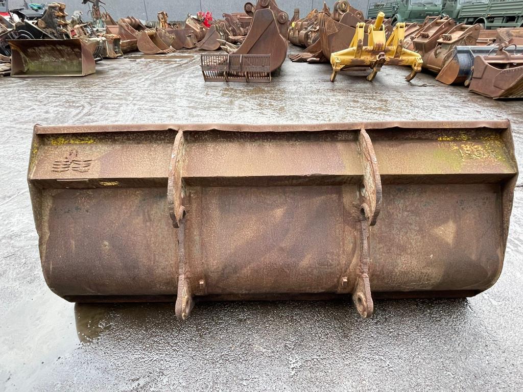 Ahlmann 10/20 shovel bucket