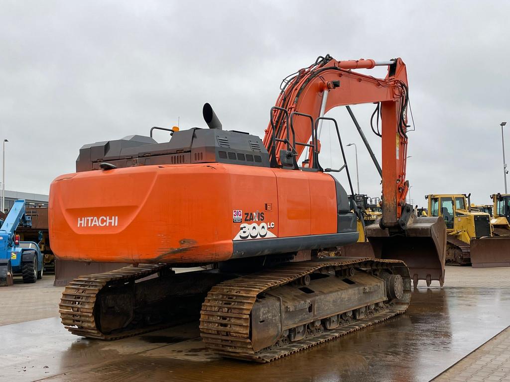 Hitachi ZX300LC-6