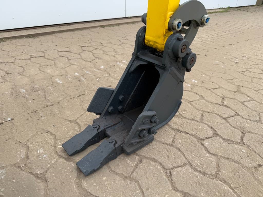 Wacker Neuson 803 Dual Motor - New Unused / Electric and Diesel
