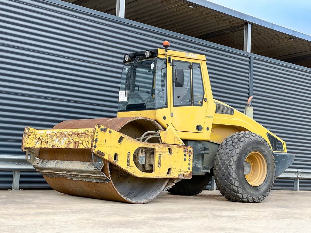 Bomag BW 213 DH-4