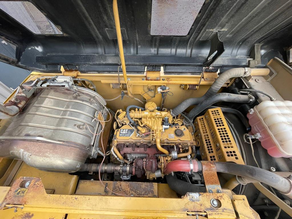 2015 Caterpillar 330FL-44388807