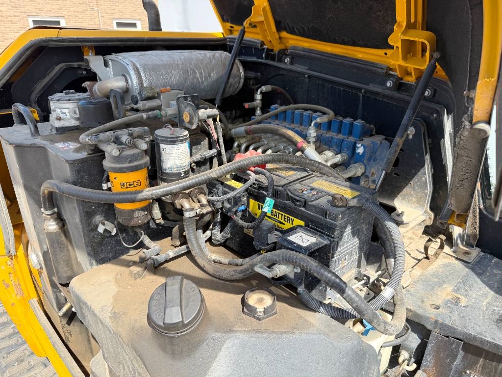JCB 86C-1 - Hammer Lines / Quick Coupler