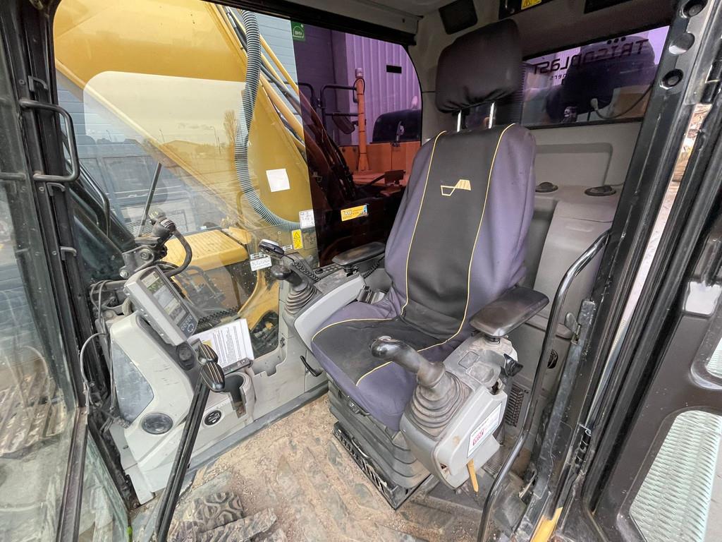 2015 Caterpillar 330FL-44388793
