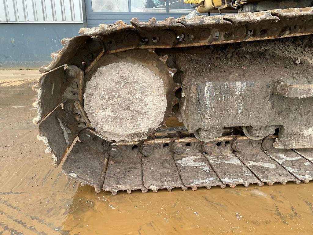 2015 Caterpillar 330FL-44388773