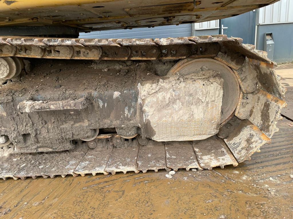 2015 Caterpillar 330FL-44388775