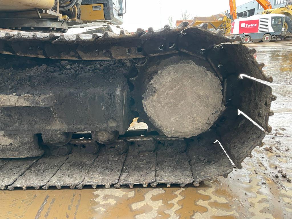 2015 Caterpillar 330FL-44388783