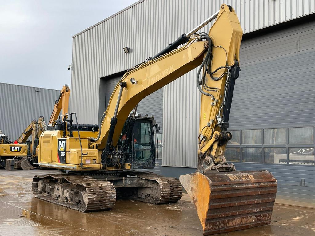 2015 Caterpillar 330FL-44388763
