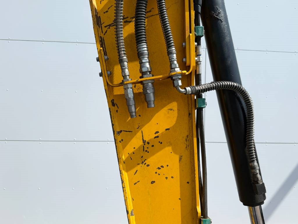 JCB 86C-1 - Hammer Lines / Quick Coupler