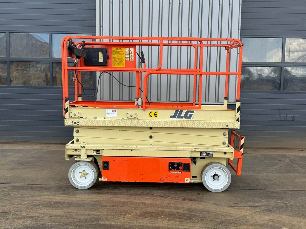 JLG 2033 Schaarhoogwerker