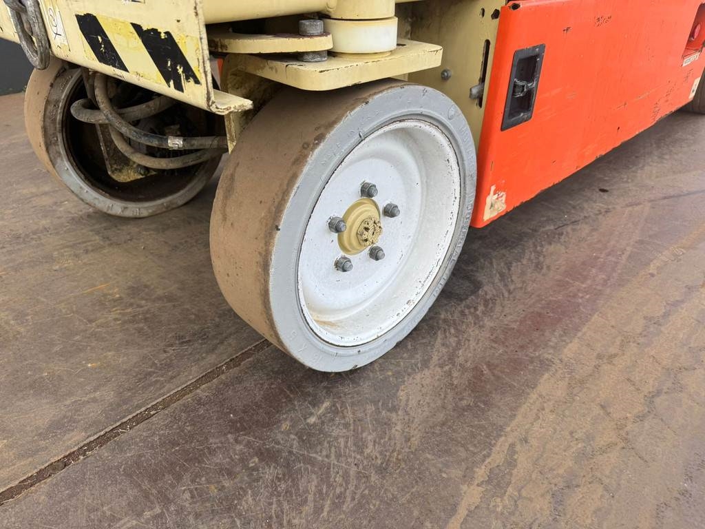 JLG 2033 Schaarhoogwerker