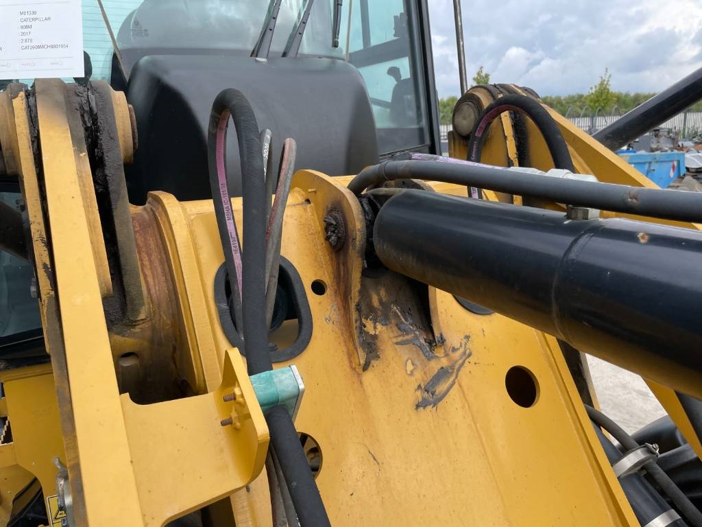CAT 908 M