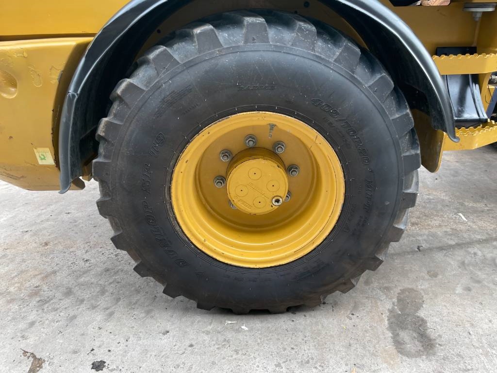 CAT 908 M