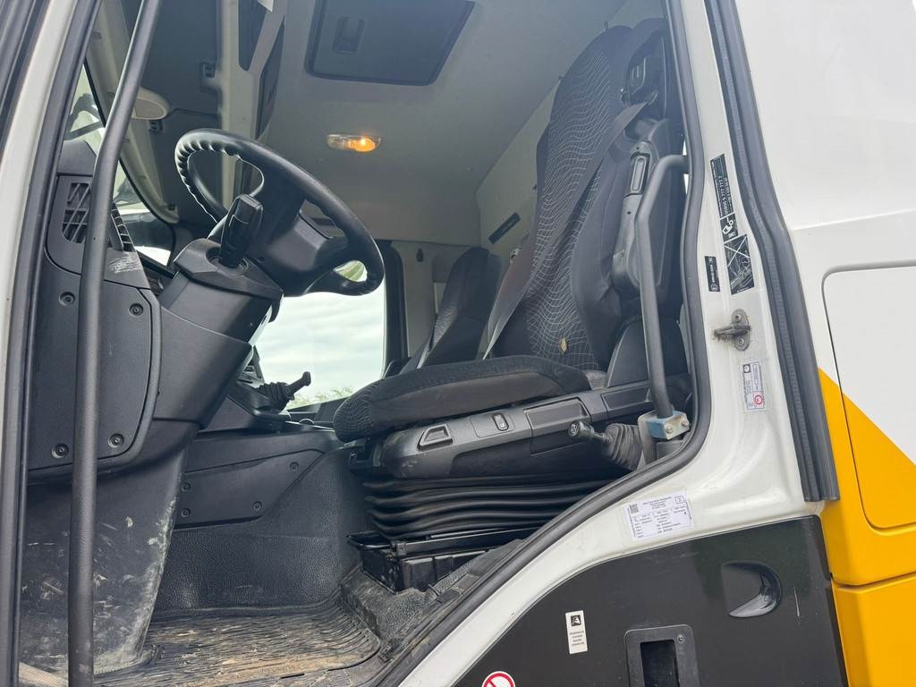 Mercedes-Benz AROCS 3345