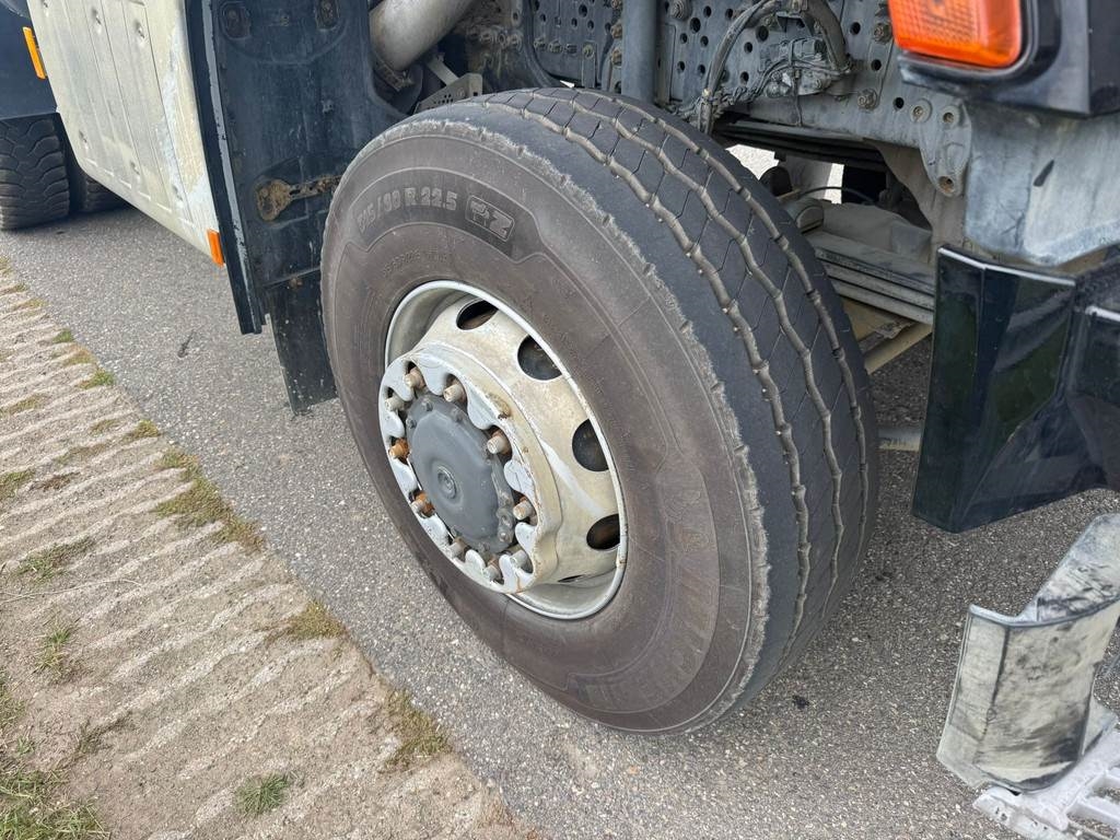 Mercedes-Benz AROCS 3345